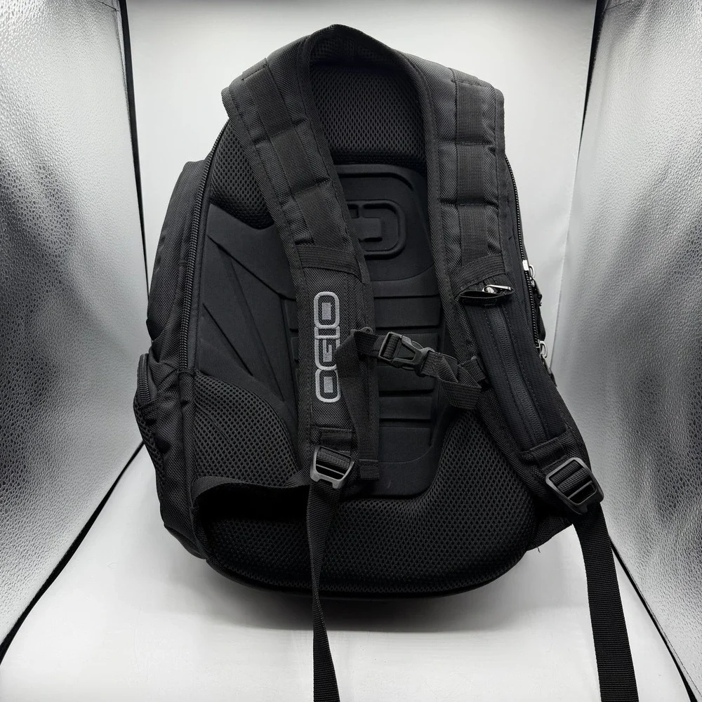 OGIO Stratagem 17